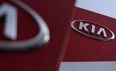 Kia Motors to finalise Andhra or Maharashtra for $1-bn investment Photo: Reuters