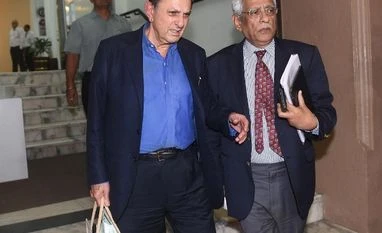 Nusli Wadia, director, Tata Motors and Subodh Bhargava, director of Tata Motors leave Bombay House after Tata Motors' board meeting in Mumbai. Photo: Kamlesh Pednekar Nusli Wadia, director, Tata Motors and Subodh Bhargava, director of Tata Motors leave Bombay House after Tata Motors' board meeting in Mumbai. Photo: Kamlesh Pednekar
