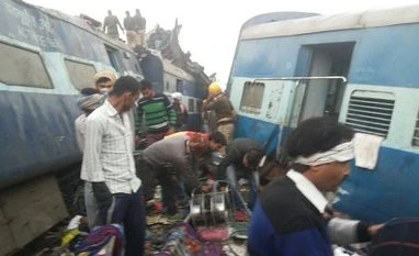 At least 60 killed as Patna-Indore Express train derails near Kanpur Indore-Patna train derailes near Kanpur