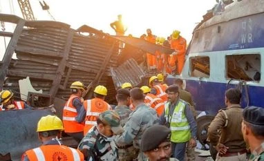 EU condoles with India over Kanpur train tragedy EU condoles with India over Kanpur train tragedy