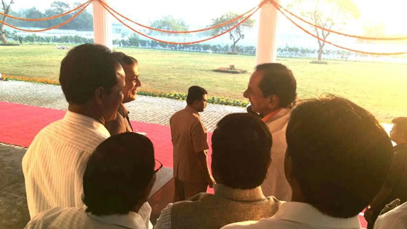 KCR moves into Rs 50-cr palatial 9-acre bungalow with bullet-proof bathroom KCR moves into Rs 50-cr palatial 9-acre bungalow with bullet-proof bathroom