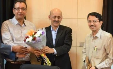 Officials of L&T Technology and CeNSE, IISc Officials of L&T Technology and CeNSE, IISc