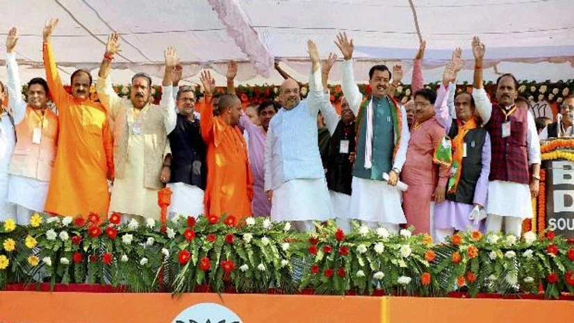 Notebandi: BJP banks on SP, BSP’s ‘empty’ coffers Notebandi: BJP banks on SP, BSP’s ‘empty’ coffers