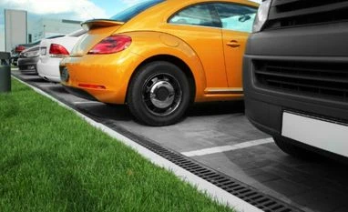 Used car sales dip 42% in Nov post note ban, recover in Dec cars, CV, vehicles, car