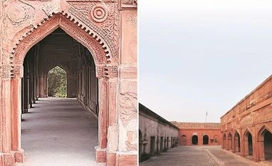 <b>Chunar:</b> A fort from many eras (left) The Sonwa Mandap; (right) Inside the Chunar Fort