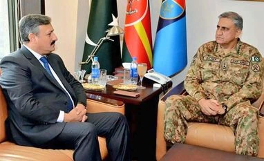 These 3 ISI agents were running a telephone exchange at a FIIT-JEE centre Pak army chief appoints new head of ISI in major reshuffle