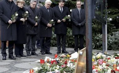 Islamic State claims responsibility for Berlin truck attack Berlin Truck attack