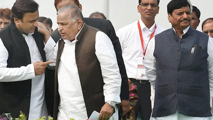 Uttar Pradesh Chief Minister Akhilesh Yadav with SP supremo Mulayam Singh Yadav and party leader Shivpal Singh Yadav. Photo: PTI Uttar Pradesh Chief Minister Akhilesh Yadav with SP supremo Mulayam Singh Yadav and party leader Shivpal Singh Yadav. Photo: PTI