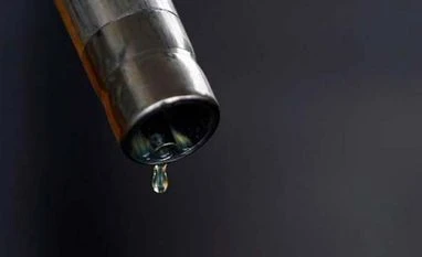 Oil down on output cut doubts, expectations of US production rises Oil, crude oil, fuel