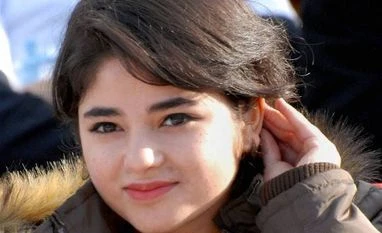 Zaira Wasim molestation case: Vistara submits final report to DGCA Zaira Wasim, Dangal