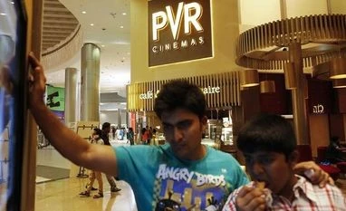 How can outside food in multiplexes pose a security threat: HC to Maha govt multiplexes food, food in theaters, food in cinema halls, food inside theatres, outside food into multiplexes, Maharashtra multiplexes, food prices theaters, Bombay High Court, monsoon session of Maharashtra