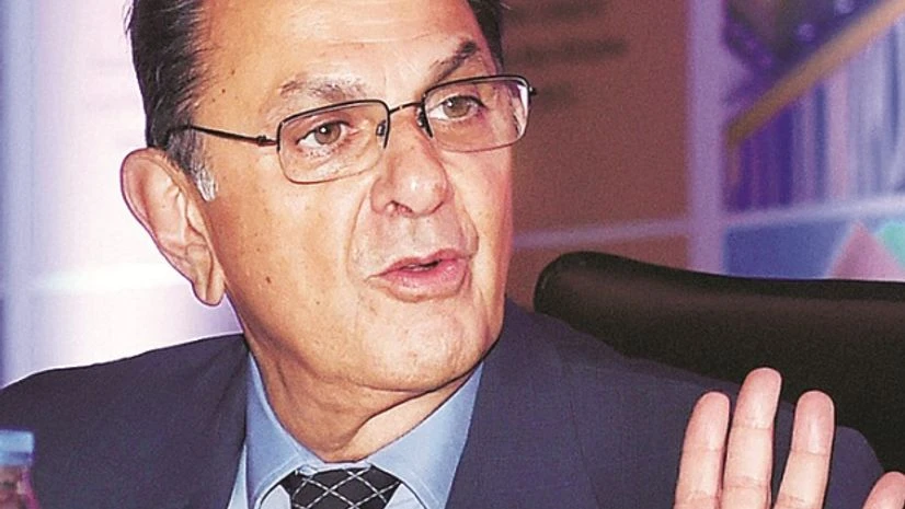 Nusli Wadia, Chairman, Wadia Group Nusli Wadia, Chairman, Wadia Group