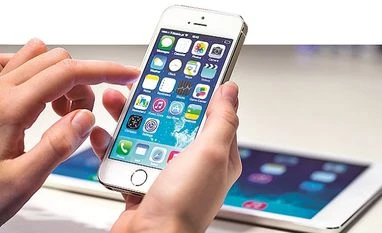 Apple's 4-years old iPhone 5S is still the top premium smartphone in India Apple, iPhone 5s, iPhone 7