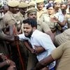 Jallikattu protests turn violent