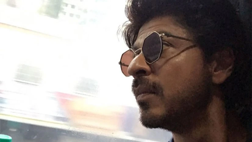 Raees By Rail, Shah Rukh Khan Raees By Rail, Shah Rukh Khan