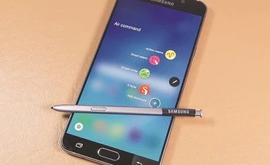 Samsung expects record smartphone sales this year Samsung