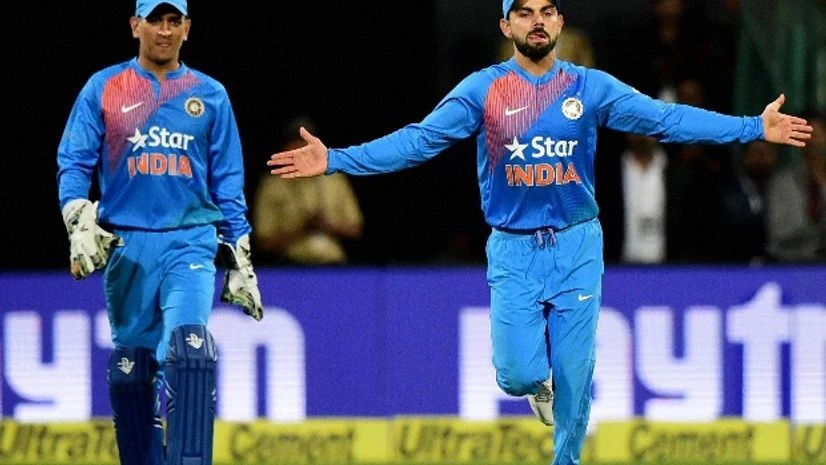 AB de Villiers ranked No 1 bat in ICC ODI list, Kohli only Indian in top 10 AB de Villiers ranked No 1 bat in ICC ODI list, Kohli only Indian in top 10