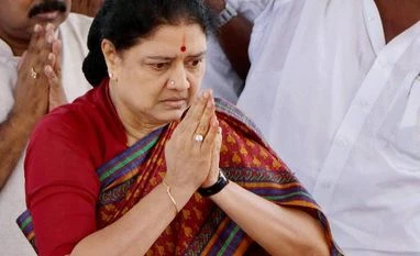 Wish to take AIADMK forward like MGR and Jayalalitha: VK Sasikala Sasikala