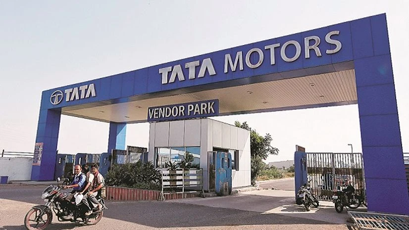 Tata Motors’ forex losses have raised a red flag on Indian firms Tata Motors’ forex losses have raised a red flag on Indian firms