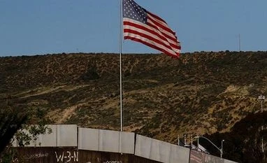 US nuclear reactors at risk of early retirement despite lower emissions US flag, wall, Mexico, United States, Tijuana, Mexico