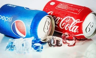 Fructose or Glucose? Do different sugars have different health effects? pepsi, coke, coca-cola, beverage, soft drinks