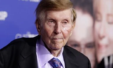 CBS director who recorded Sumner Redstone says he wasn't sneaking shots Sumner Redstone