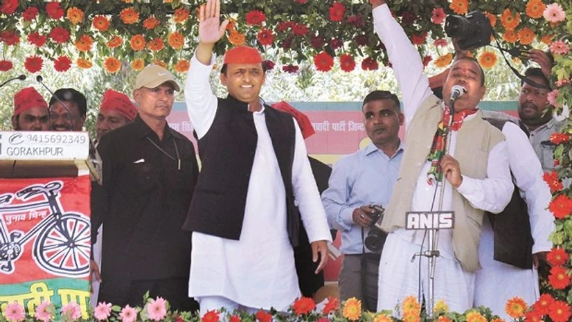 Uttar Pradesh Chief Minister Akhilesh Yadav during an election rally in Amethi Uttar Pradesh Chief Minister Akhilesh Yadav during an election rally in Amethi