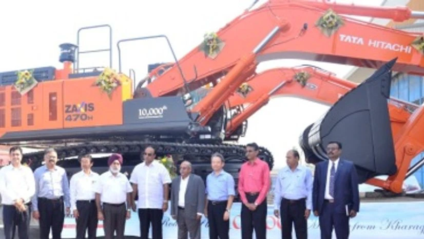 Tata Hitachi’s 10,000th machine being handed over to VPR Mining Tata Hitachi’s 10,000th machine being handed over to VPR Mining