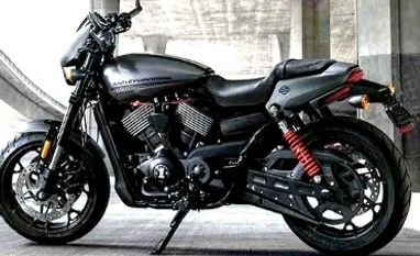 Harley-Davidson launches new Street Rod priced at Rs 5.86 lakh Street Rod