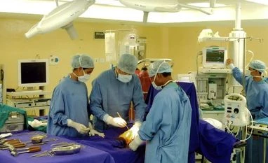 Mumbai doctors on strike over attack on colleague; patients suffer doctors, operation, hospital, medical, health, surgery