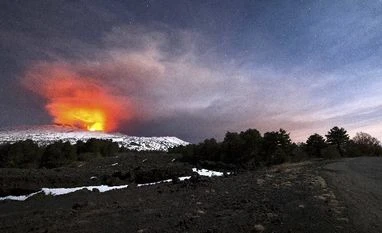 10 injured in explosion on erupting Mount Etna volcano Etna