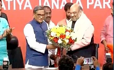 S M Krishna S M Krishna