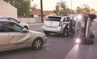 Uber suspends self-driving car programme Uber, car accident