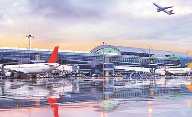 Gulf airlines will suffer: For fliers, laptop ban makes for a bumpy ride Flight