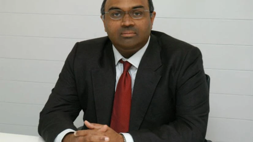 Ajit Mahadevan Ajit Mahadevan, India Director, Acumen