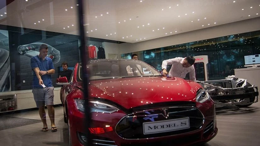 Tesla showroom Tesla showroom