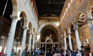 21 killed, 40 injured in Egypt church bombing Egypt