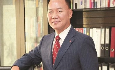 You cannot satisfy the Indian consumer with cosmetic changes: Kim Ki Wan Kim Ki Wan, LG