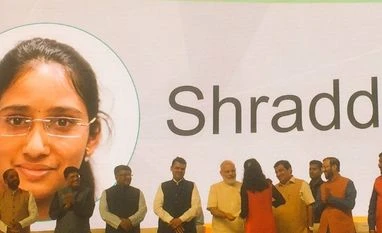 Latur girl bags Rs 1 crore prize for digital transaction Shraddha, Latur girl