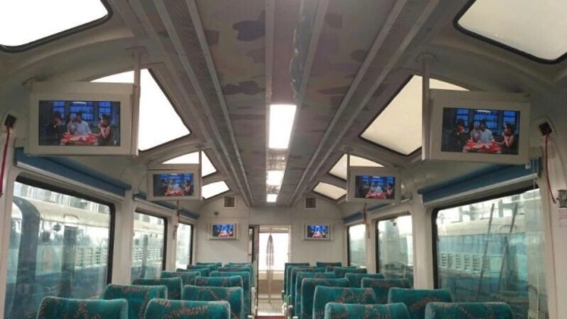 Vistadome coaches, Vizag-Araku, Vizag, Suresh Prabhu, Prabhu, Railways Vistadome coaches, Vizag-Araku, Vizag, Suresh Prabhu, Prabhu, Railways