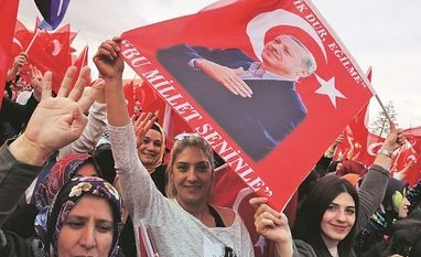 Turkey referendum: Erdogan tells poll monitors to 'know their place' Turkey referendum, referendum, Turkey, Tayyip Erdogan, Erdogan, Presidential Palace, Ankara