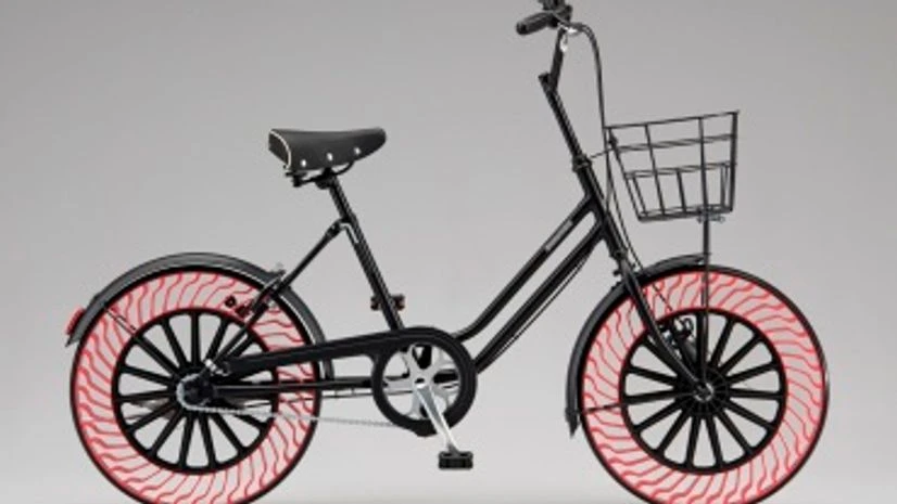Bridgestone's bicycle tyres do not need to be inflated with air Bridgestone's bicycle tyres do not need to be inflated with air