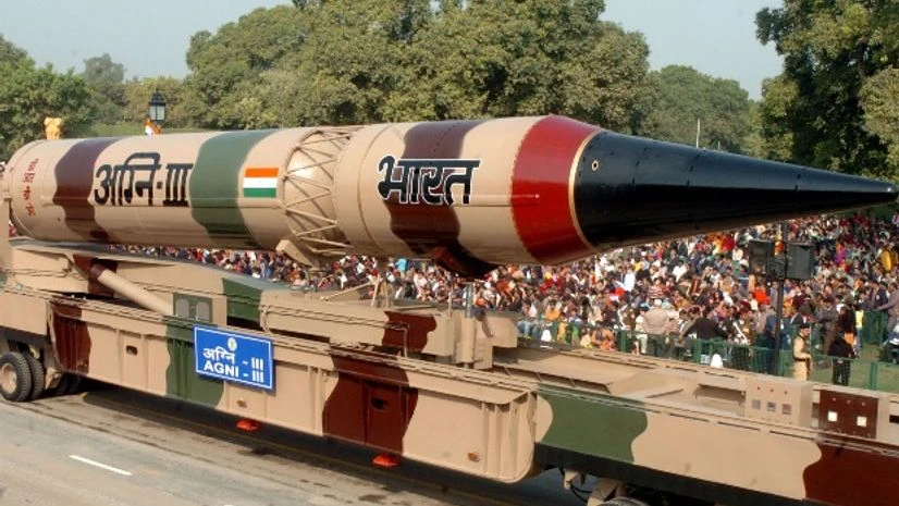 Agni-III missile Agni-III missile
