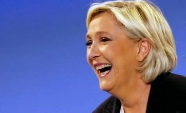 France elections: Le Pen proposes two-currency system, says 'euro is dead' marine, le pen, France