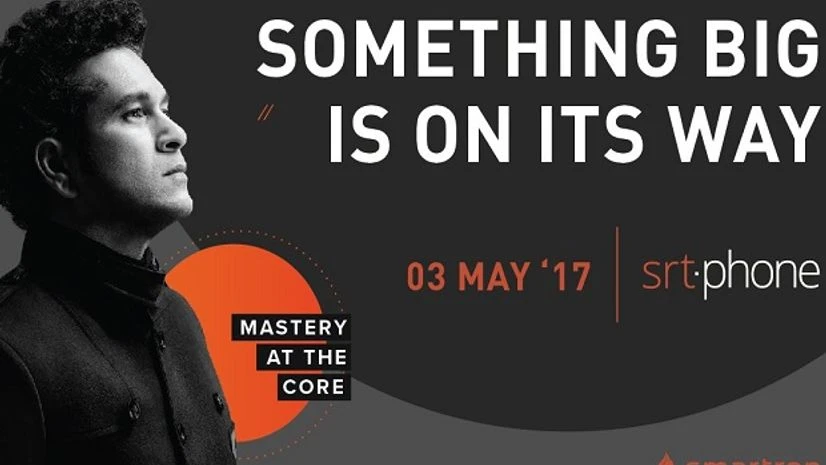 Photo: Twitter Sachin Tendulkar, Smartron, srt.phone