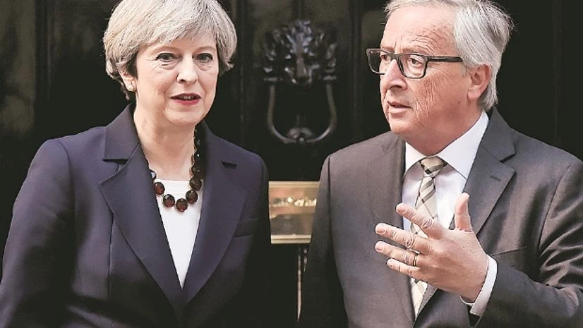Theresa May, Jean-Claude Juncker Theresa May, Jean-Claude Juncker