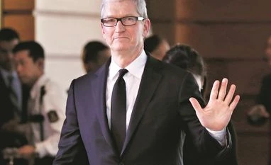 Apple partners with Cisco to provide cyber security insurance discounts Apple, Tim, Cook