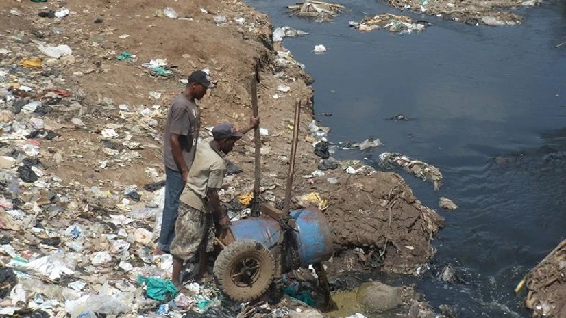 Pollution, river, factories Rivers being polluted by factory waste. Image: Wikicommons