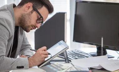 Growth companies are investing in customer-facing supply chain solutions CIOs