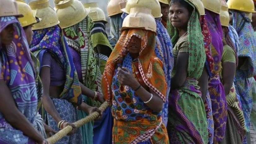 woman labour woman labour